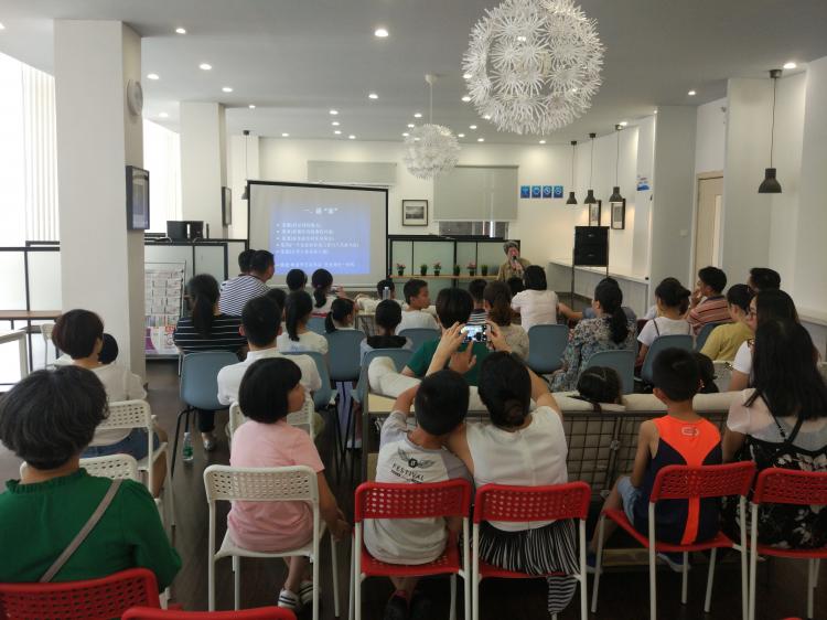 1527557909752192.jpg 666250716182814298.jpg